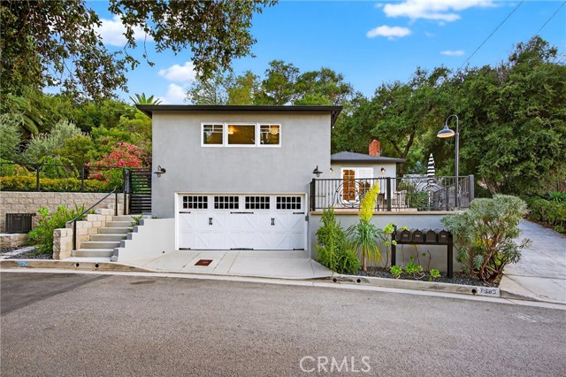 7576 -7582 McGroarty Terrace, Los Angeles CA: https://media.crmls.org/medias/22ddb285-4c21-484d-bd37-73cf6061bc17.jpg