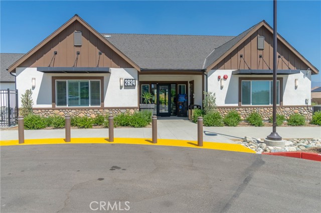 561 Yukon Rd, Rialto, CA 92377 photo 30