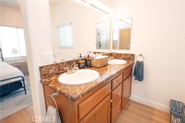 1586 W Mcwethy Street, Rialto CA: https://media.crmls.org/medias/22e0c8bb-fc91-44fe-97c0-b051b4a1e040.jpg