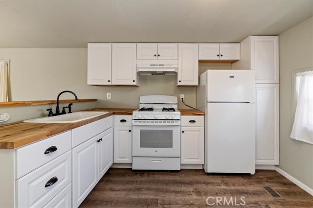 Detail Gallery Image 11 of 44 For 54999 Martinez Trl #20,  Yucca Valley,  CA 92284 - 2 Beds | 1 Baths
