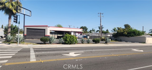 Front Image Thumbnail for CRDW26052493