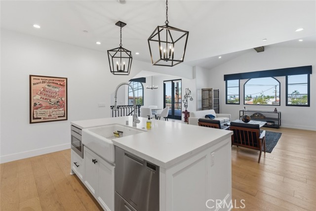 Detail Gallery Image 7 of 36 For 136 Avenida Victoria #C,  San Clemente,  CA 92672 - 2 Beds | 2/1 Baths