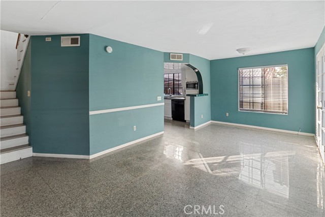 Detail Gallery Image 7 of 25 For 1021 S Reservoir, Pomona,  CA 91766 - 3 Beds | 2/1 Baths