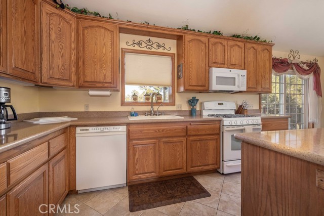Detail Gallery Image 22 of 50 For 43942 Rainbow Ln, Angelus Oaks,  CA 92305 - 4 Beds | 3 Baths