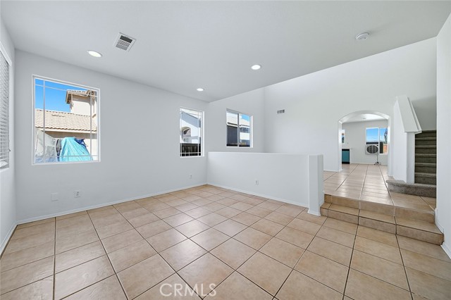 Detail Gallery Image 4 of 43 For 9373 Dragon Tree, Hesperia,  CA 92344 - 4 Beds | 3 Baths