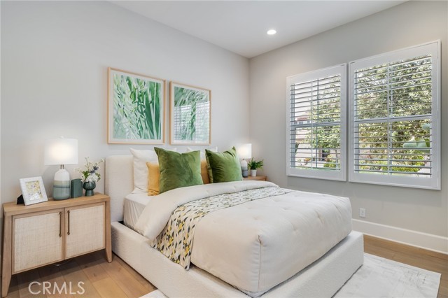126 Paxton, Irvine CA: https://media.crmls.org/medias/22e5de99-087d-4150-8bbf-075d8252bfbe.jpg