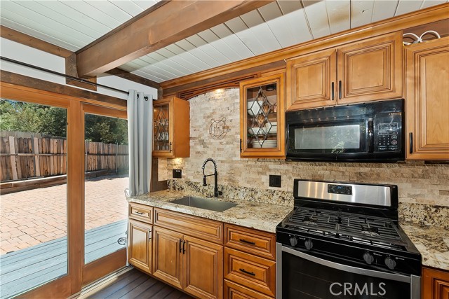 Detail Gallery Image 14 of 50 For 541 S Marlowe Dr, Big Bear City,  CA 92314 - 2 Beds | 1/1 Baths