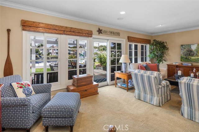 21761 Tahoe Lane, Lake Forest CA: https://media.crmls.org/medias/22e81ea1-07eb-4137-8b70-836dda813587.jpg