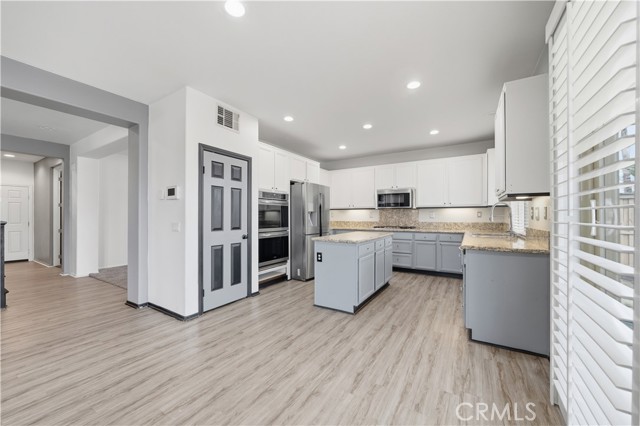 Detail Gallery Image 9 of 60 For 34161 Camelina St, Lake Elsinore,  CA 92532 - 4 Beds | 3 Baths