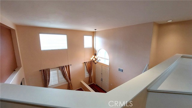 21107 Oakleaf Canyon Drive, Newhall CA: https://media.crmls.org/medias/22e99a73-24e9-4104-b0c5-b1fefba890e6.jpg