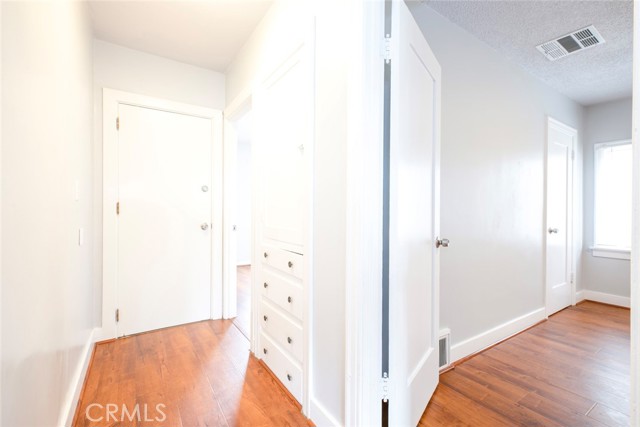 Detail Gallery Image 20 of 47 For 1130 N Isabel St, Glendale,  CA 91207 - 3 Beds | 2 Baths