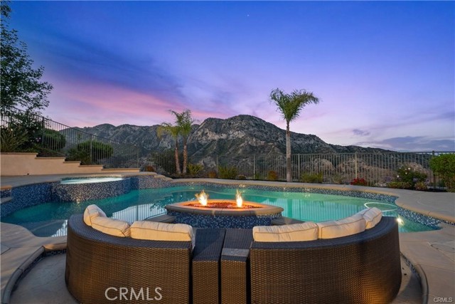 25865 Tulip Grove Street, Stevenson Ranch CA: https://media.crmls.org/medias/22ea5ec1-da94-481e-8a14-8a9a944b167f.jpg