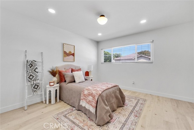Detail Gallery Image 12 of 28 For 1339 Cameo Ln, Fullerton,  CA 92831 - 2 Beds | 1/1 Baths