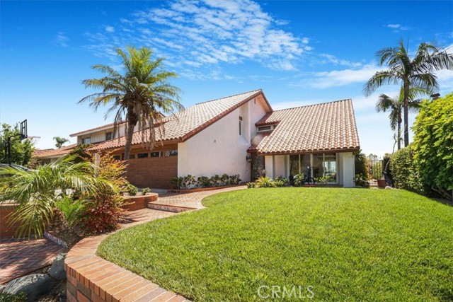 22792 Orellana, Mission Viejo CA: https://media.crmls.org/medias/22eb420b-f20c-4cf4-8eb3-070dba29e776.jpg