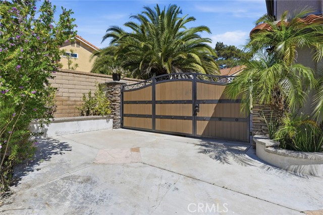 Detail Gallery Image 6 of 58 For 39710 Almansa Ct, Murrieta,  CA 92562 - 4 Beds | 2/1 Baths