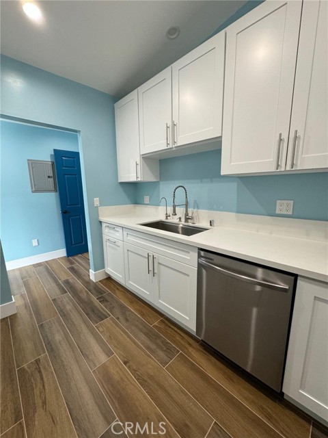 Detail Gallery Image 13 of 18 For 6439 1/2 Graves Ave, Lake Balboa,  CA 91605 - 0 Beds | 1 Baths