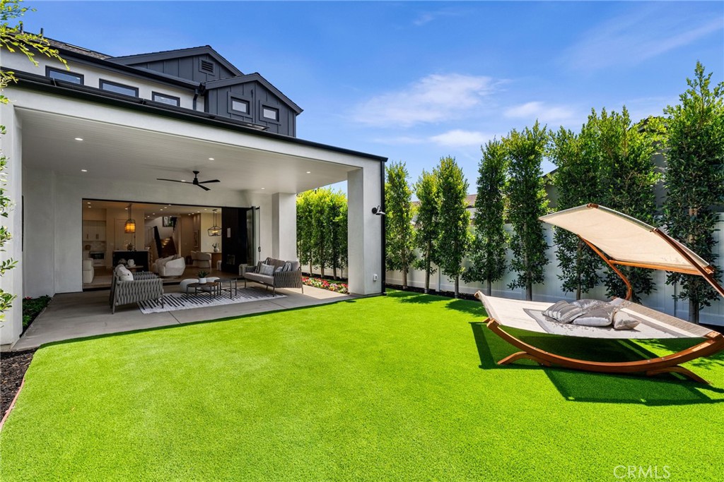 22ed1666 3618 4f29 B39b 272e7f829fc8