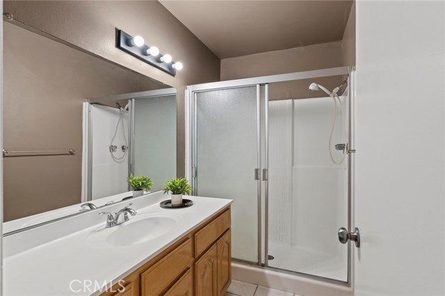 Detail Gallery Image 23 of 28 For 5412 Lindley Ave #108,  Encino,  CA 91316 - 3 Beds | 2 Baths