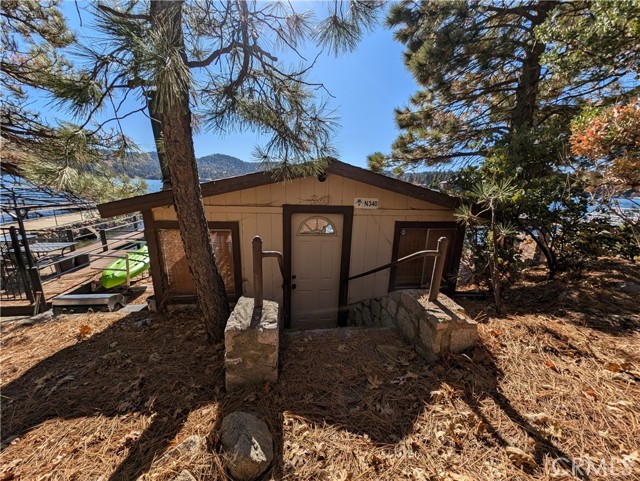 Detail Gallery Image 1 of 16 For 340 N340 - Dock, Lake Arrowhead,  CA 92352 - 0 Beds | 0 Baths