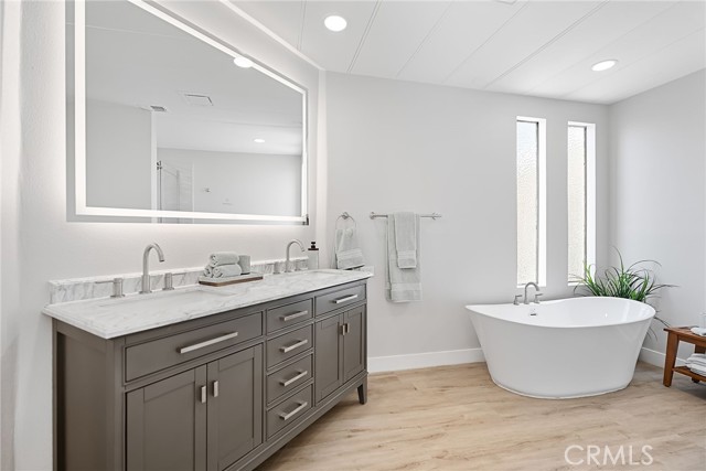 11250 Ramona, Montclair CA: https://media.crmls.org/medias/22ee7da6-b9bd-4bb9-81c8-3561cbc39478.jpg