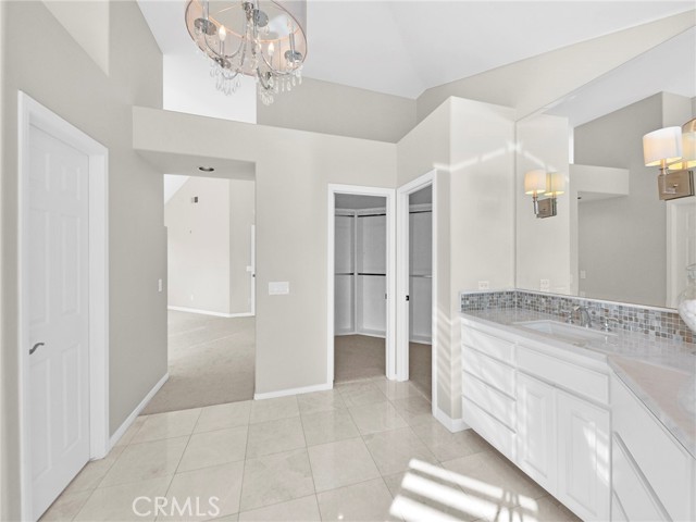 125 Heath Meadow Place, Simi Valley CA: https://media.crmls.org/medias/22f06be2-2e78-4dc5-aa59-0bde64e60a03.jpg