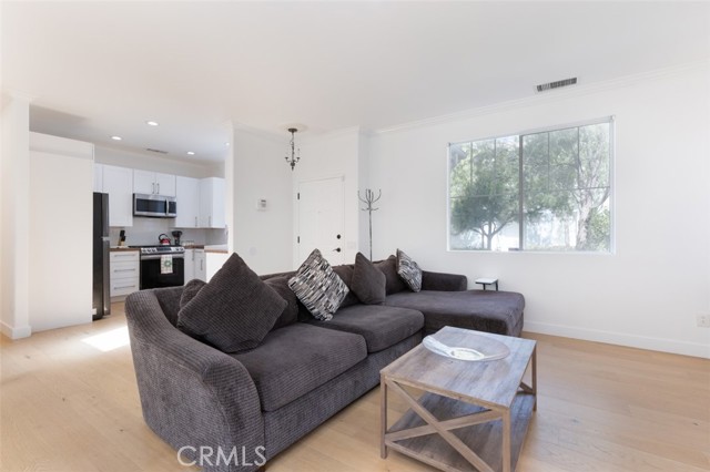 28318 Medlar Drive, Valencia (santa Clarita), CA, 91354 28318 Medlar Drive, Valencia (santa Clarita), CA, 91354