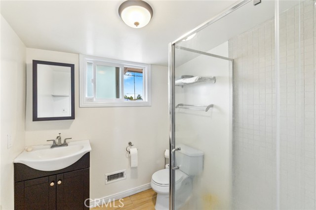 Detail Gallery Image 17 of 28 For 1841 S 6th St, Alhambra,  CA 91803 - 6 Beds | 4 Baths