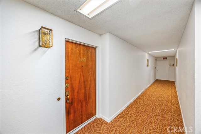242 E Fern Ave, Redlands CA: https://media.crmls.org/medias/22f25d2d-21ad-45af-9b36-455cbb61206b.jpg