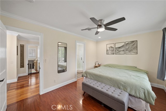 201 W Alton Ave, Santa Ana CA: https://media.crmls.org/medias/22f2c412-ba53-4b69-8b05-d73915d5d516.jpg
