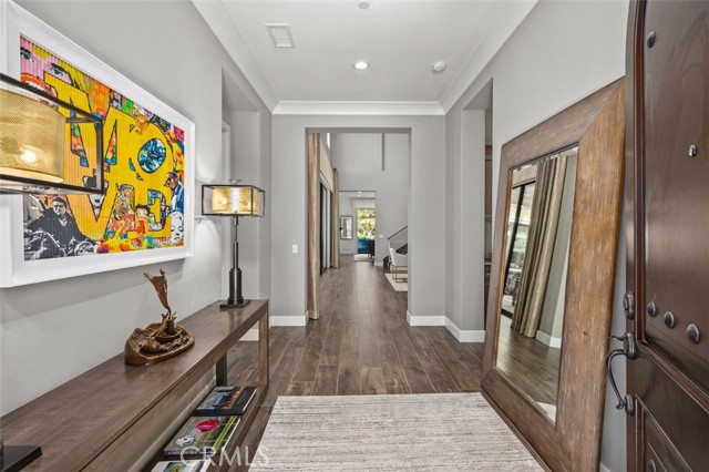 Detail Gallery Image 5 of 59 For 116 Knob Creek, Irvine,  CA 92602 - 5 Beds | 5/1 Baths