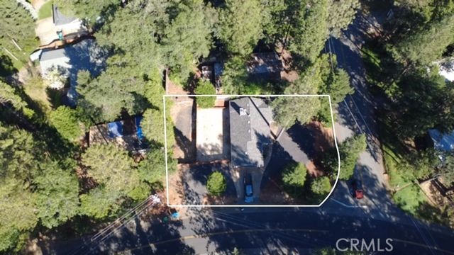 https://media.crmls.org/medias/22f319a3-14eb-4d2e-af57-97b79393ff19.jpg?preset=X-Large