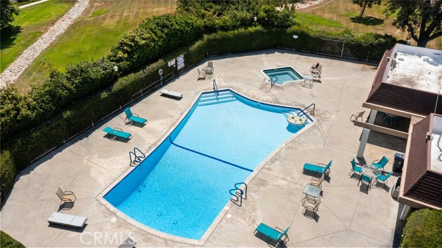 1024 Ardmore Circle, Redlands CA: https://media.crmls.org/medias/22f38a74-c78c-465a-9313-77b612e63ccc.jpg