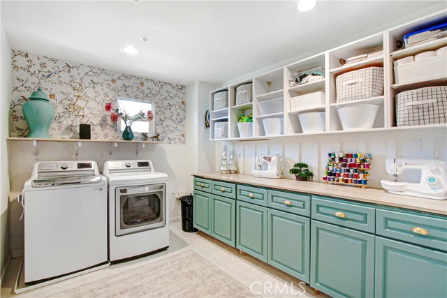 Detail Gallery Image 18 of 66 For 31291 Tommy, Temecula,  CA 92591 - 5 Beds | 4/1 Baths