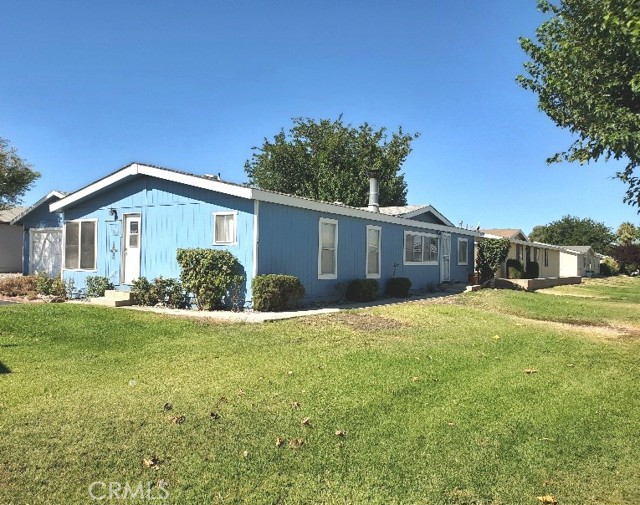 Detail Gallery Image 2 of 47 For 21621 Sandia Rd #59,  Apple Valley,  CA 92308 - 3 Beds | 2 Baths