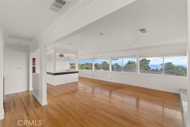 7206 Crest Road, Rancho Palos Verdes CA: https://media.crmls.org/medias/22f60171-a6c2-4f94-95a8-c9ff58af3f2d.jpg