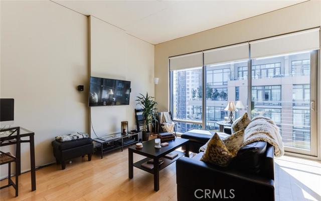 Detail Gallery Image 7 of 26 For 1100 S Hope St #1213,  Los Angeles,  CA 90015 - 1 Beds | 1 Baths