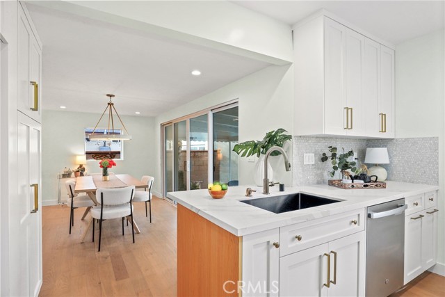 Detail Gallery Image 30 of 60 For 2902 Ladoga Ave, Long Beach,  CA 90815 - 3 Beds | 2 Baths
