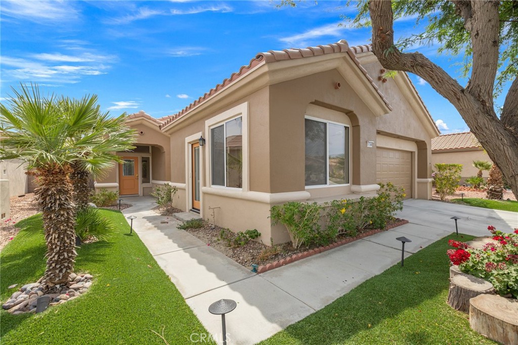 MLS #OC25096888 img 2