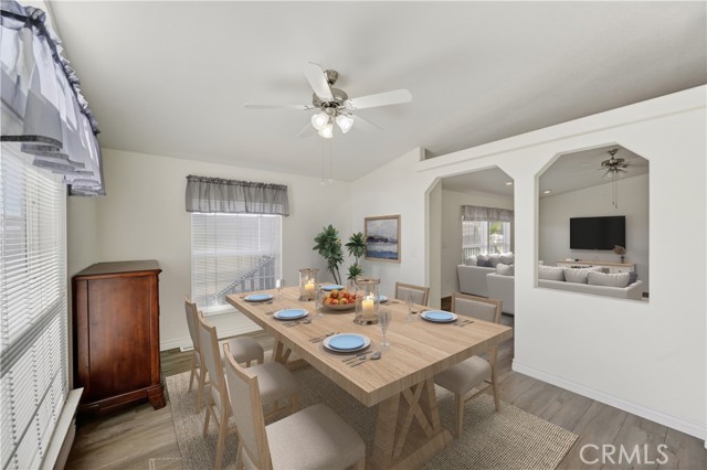 5001 W Florida, Hemet CA: https://media.crmls.org/medias/22f796a4-863d-4a5e-96a7-6a1dedc43640.jpg