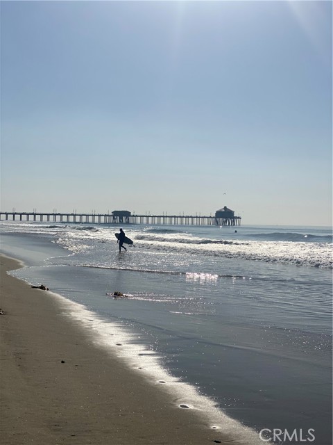 117 Alabama Street, Huntington Beach CA: https://media.crmls.org/medias/22f7b818-4973-4e56-95a7-5c164bc4d5c7.jpg