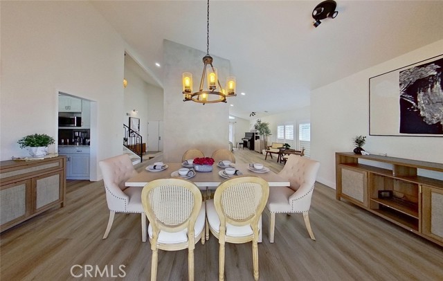 Detail Gallery Image 9 of 22 For 3953 Humboldt Dr, Huntington Beach,  CA 92649 - 4 Beds | 3/1 Baths