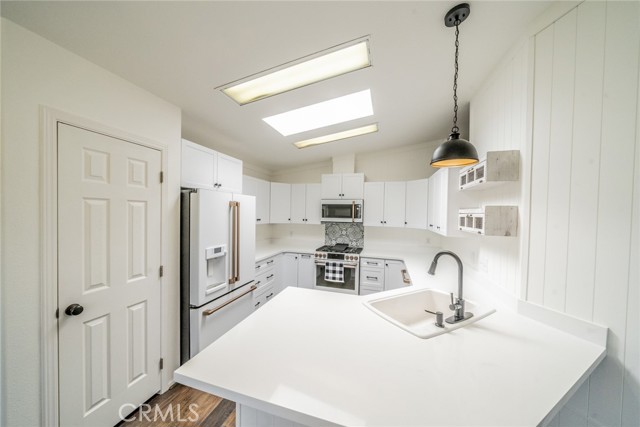 Detail Gallery Image 12 of 55 For 22241 Nisqually Rd #33,  Apple Valley,  CA 92308 - 3 Beds | 2 Baths