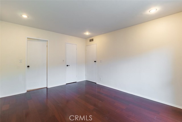 Detail Gallery Image 19 of 26 For 15344 Weddington St #202,  Sherman Oaks,  CA 91411 - 2 Beds | 2 Baths