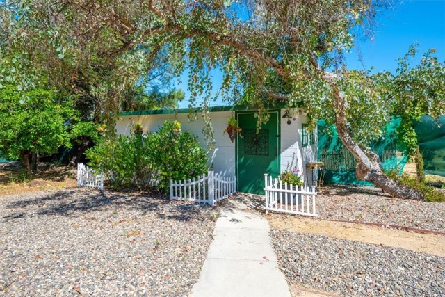 Detail Gallery Image 53 of 56 For 1040 Par Ave, Paso Robles,  CA 93446 - 3 Beds | 2/1 Baths