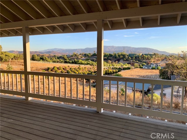 Detail Gallery Image 2 of 27 For 33985 Madera De Playa, Temecula,  CA 92592 - 3 Beds | 2 Baths