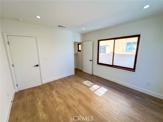 Detail Gallery Image 8 of 29 For 1642 5th Ave, Los Angeles,  CA 90019 - – Beds | – Baths