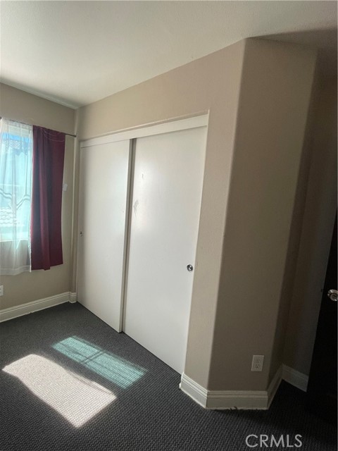 Detail Gallery Image 13 of 21 For 43407 Hampton, Lancaster,  CA 93536 - 4 Beds | 2/1 Baths