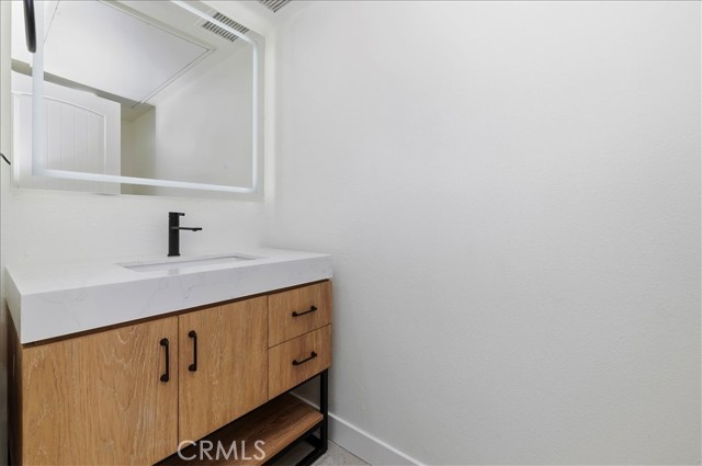 1045 Villorrio S, Palm Springs, CA 92262