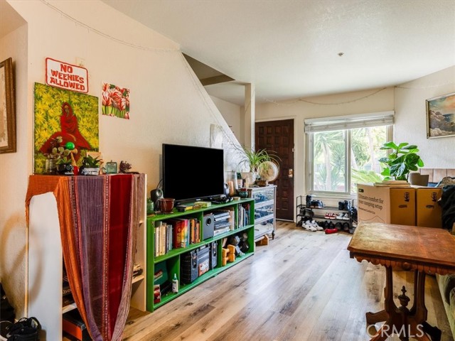 60 Casa Street, San Luis Obispo CA: https://media.crmls.org/medias/22fc280e-944f-4f0c-bbb2-baaef000ebe8.jpg
