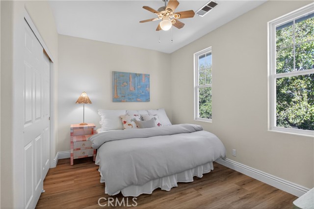 Image 33 of 51 For 38 Winfield Drive